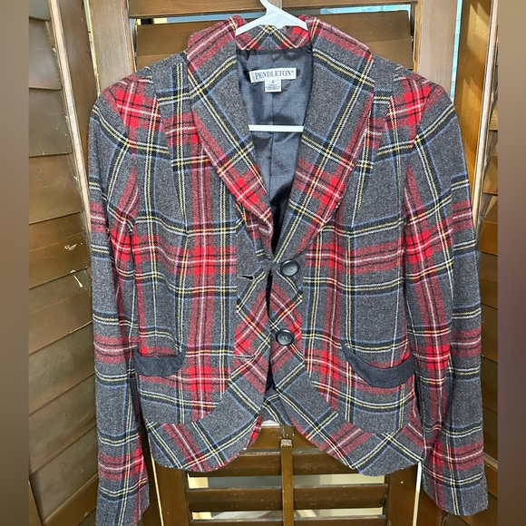Pendleton Jackets & Blazers - Pendleton Women's Gray and Red Plaid Blazer